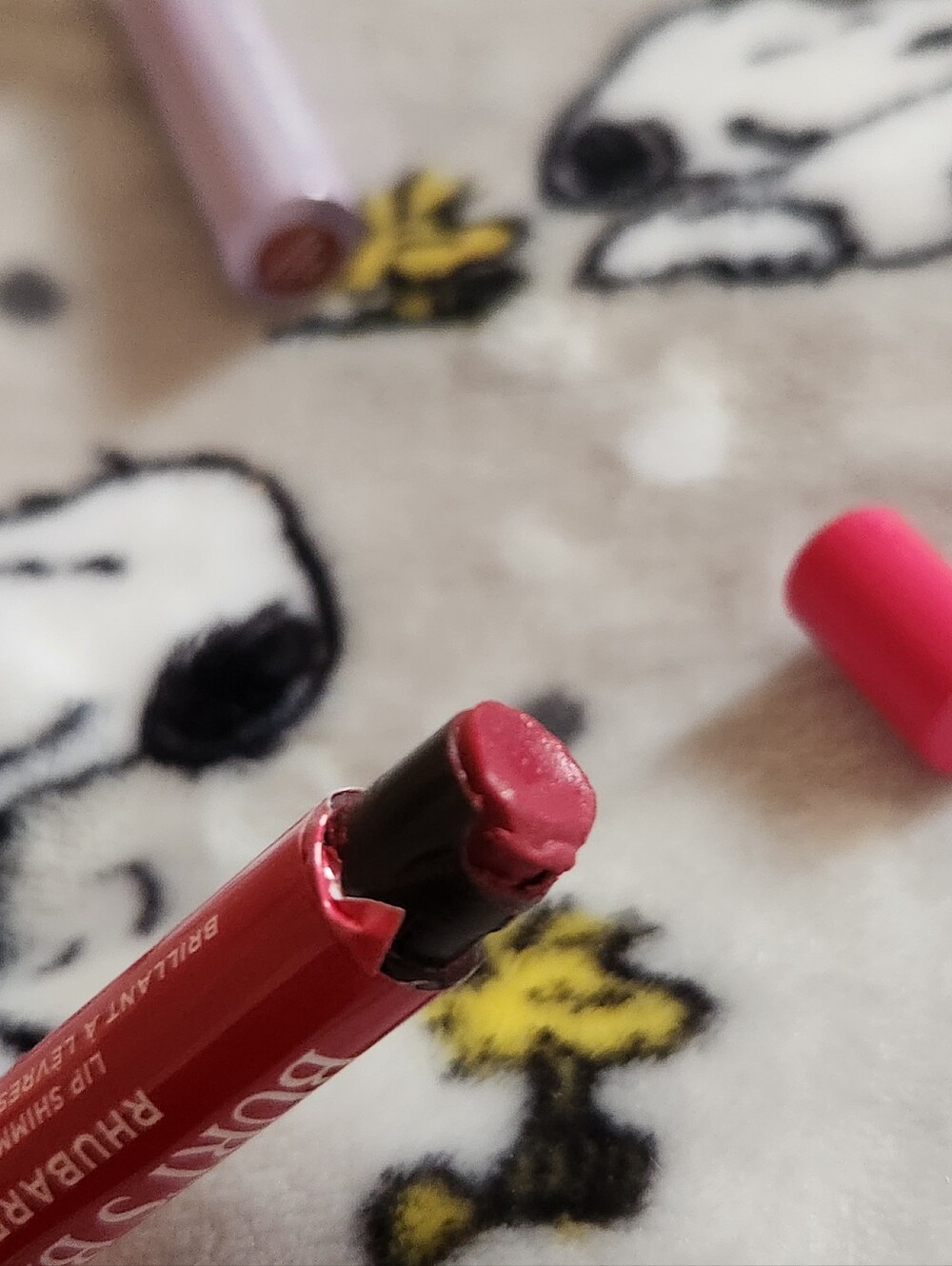 💙2/$8💙 Burt's Bees Rhubarb Lip Shimmer - Picture 2 of 2